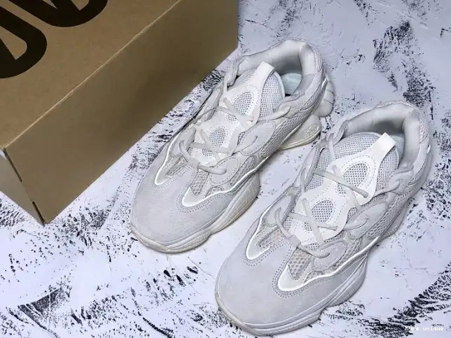 hype Adidas FV3573 White Bone Yeezy 500 0601